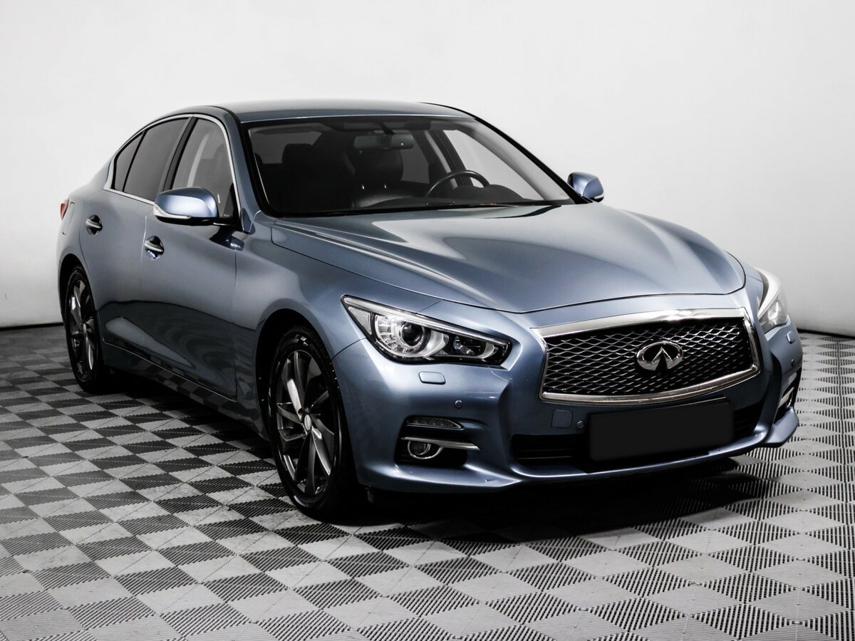 Infiniti Q50