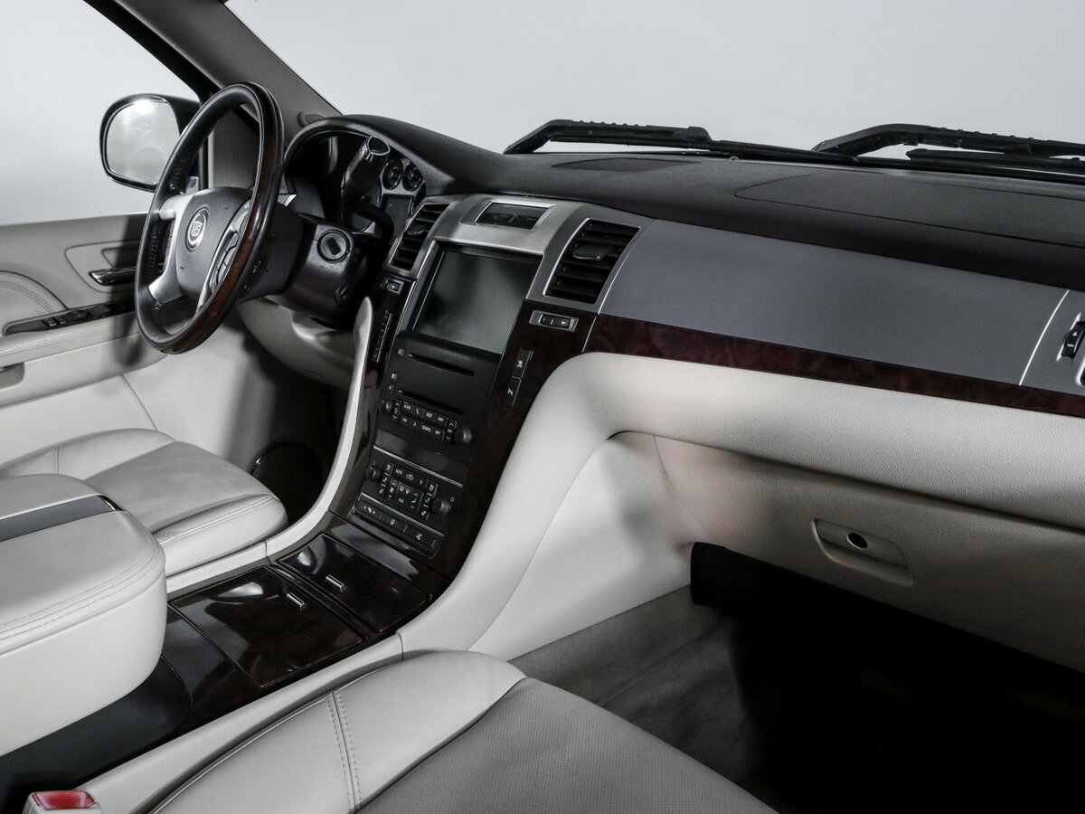 Купить Cadillac Escalade III, 2007, 267 106 км, фото №9