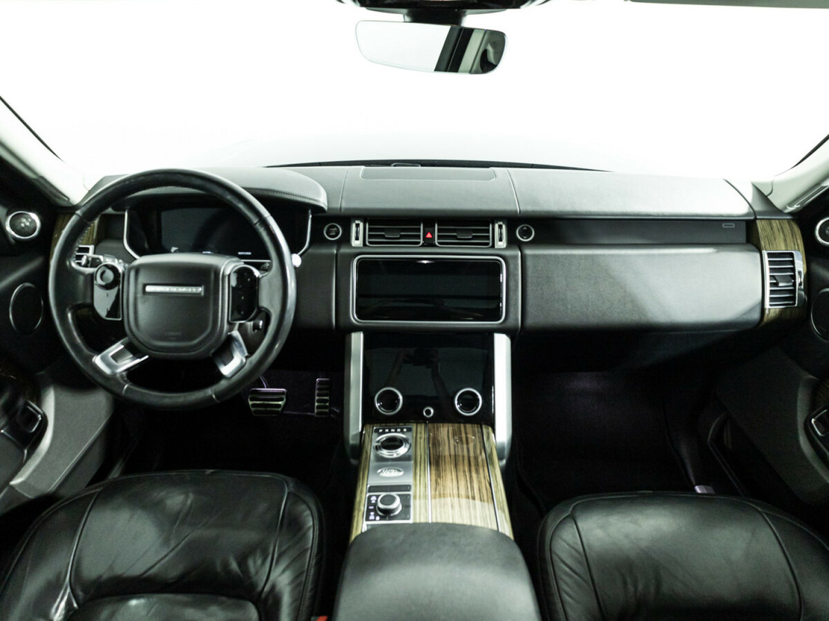 Купить Land Rover Range Rover Long IV Рестайлинг, 2018, 97 792 км, фото №11