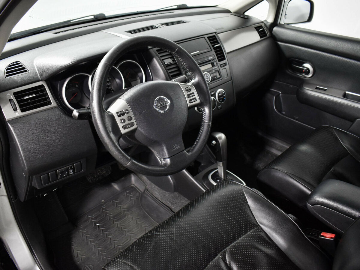 Купить Nissan Tiida I, 2008, 245 418 км, фото №9