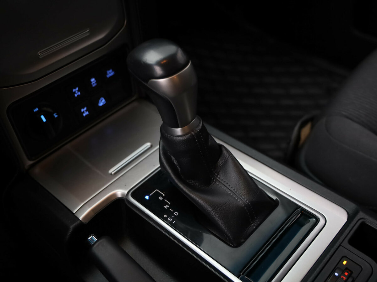 Купить Toyota Land Cruiser Prado 150 Series Рестайлинг 3, 2021, 171 200 км, фото №17