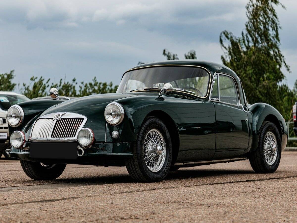 MG MGA